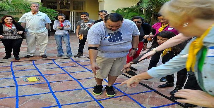 Venture Up Maze Puzzle