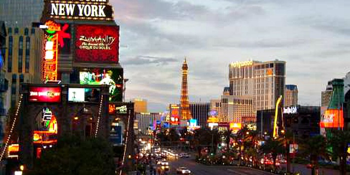 Venture Up Las Vegas team Building